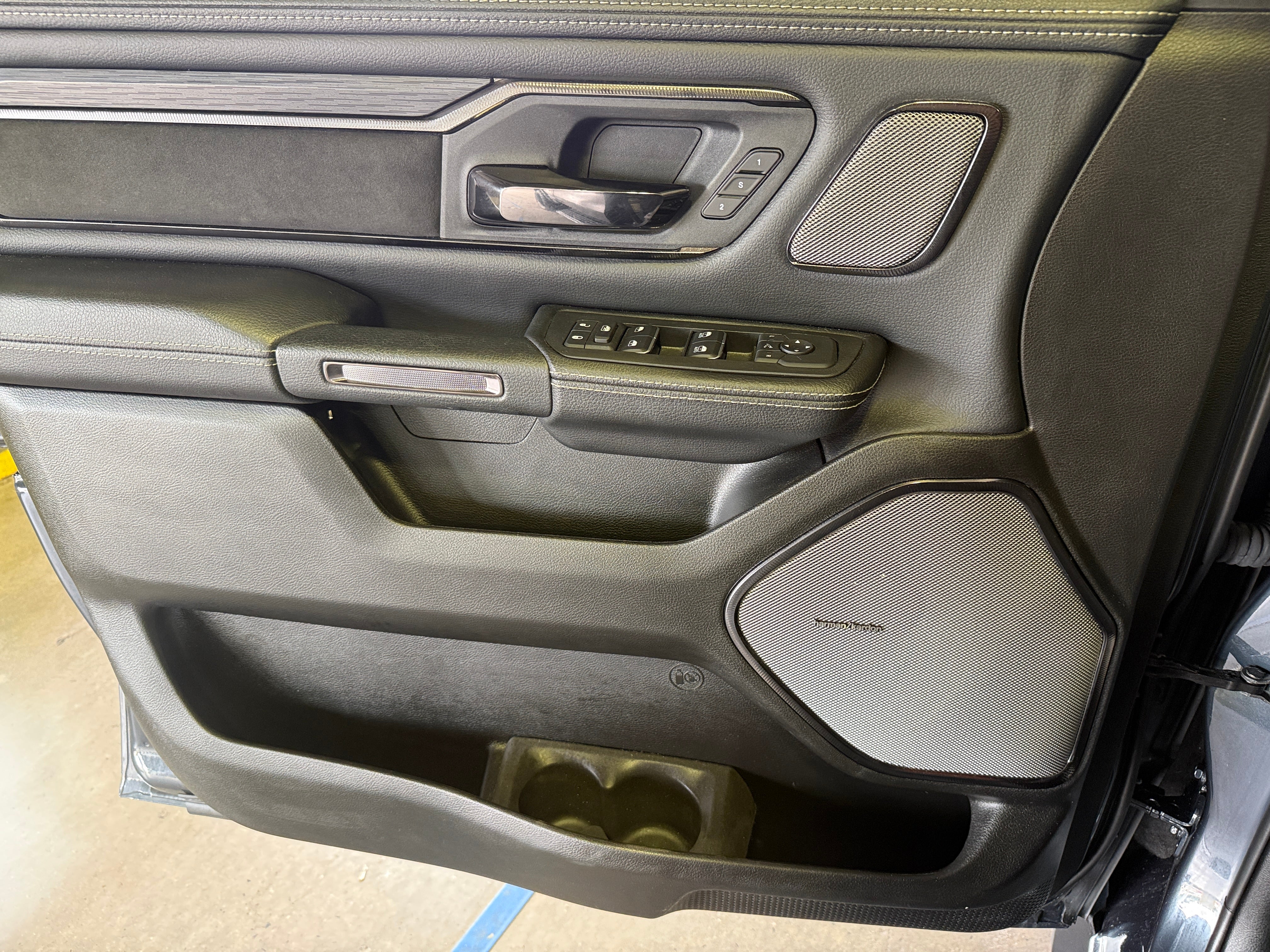 ram ram 1500 pickup 2025 1C6SRFLPXSN752845 image ram ram 1500 pickup 2025 1C6SRFLPXSN752845 image
